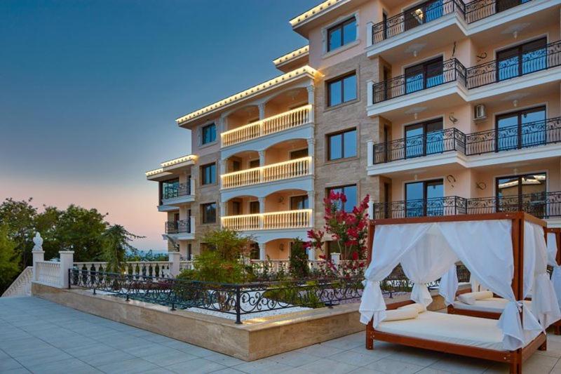 Valencia Gardens Deluxe Apartments Несебир Екстер'єр фото