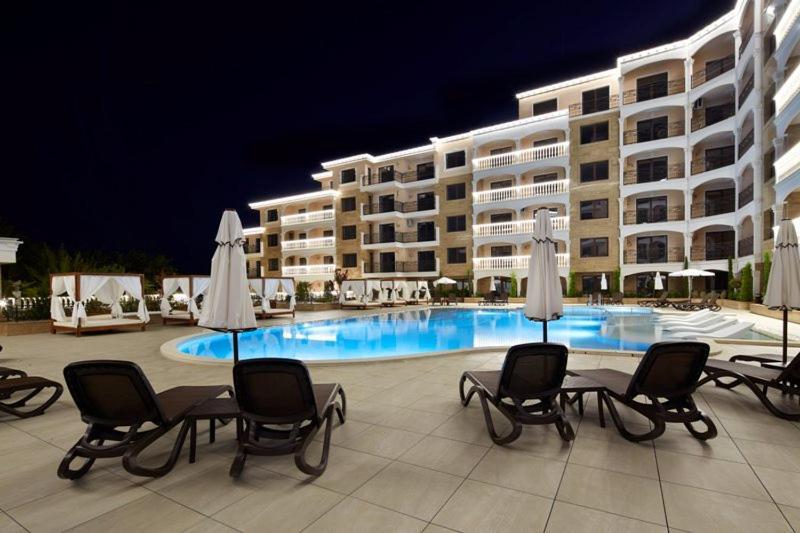 Valencia Gardens Deluxe Apartments Несебир Екстер'єр фото